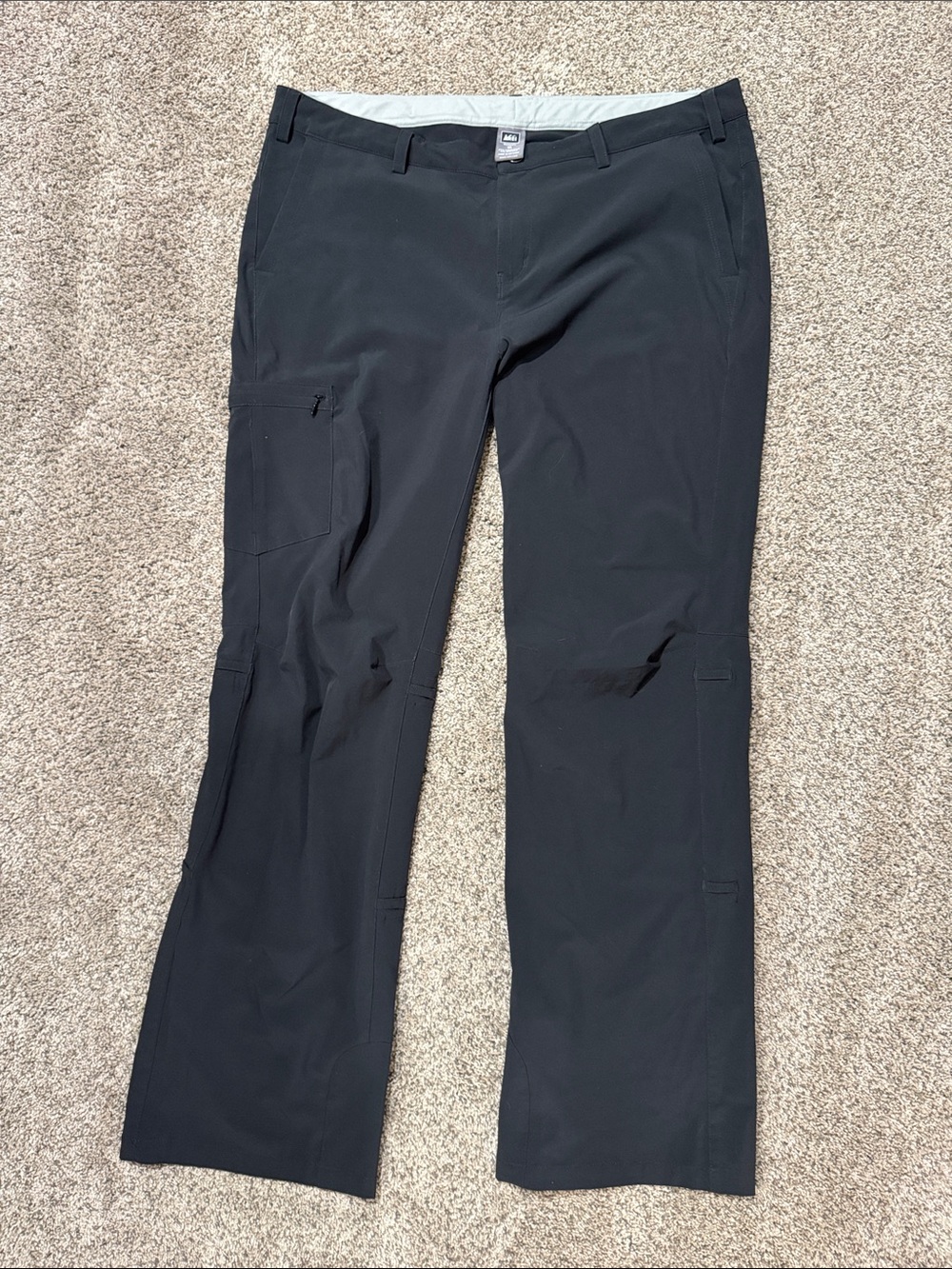 REI Black Woman’s Roll-Up  Hiking Pants size 16